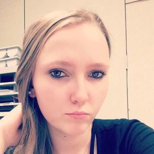 Meet your Posher, Bobbie